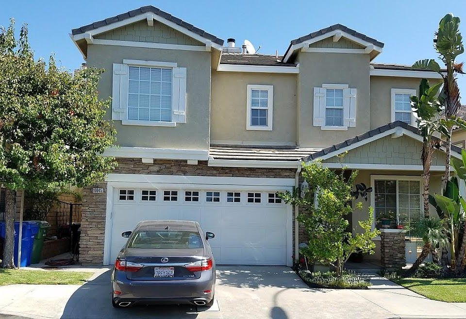 1st image of 10045 Chardonnay Ct