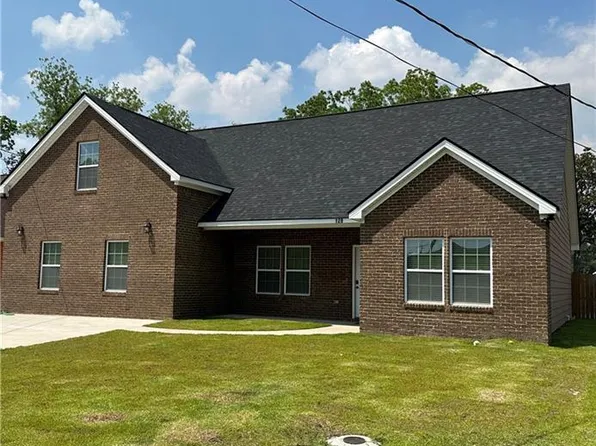 128 Darling St, Savannah, GA 31408