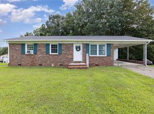141 Eleanor Ave, Mount Airy, NC 27030