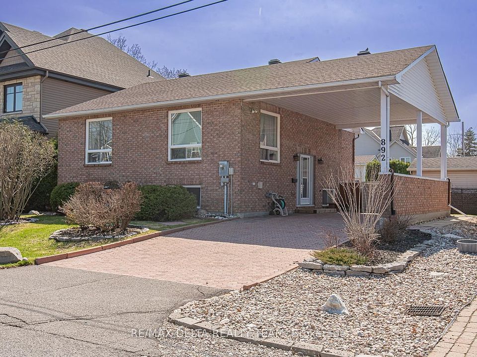 1st image of 892 Beauchamp Ave