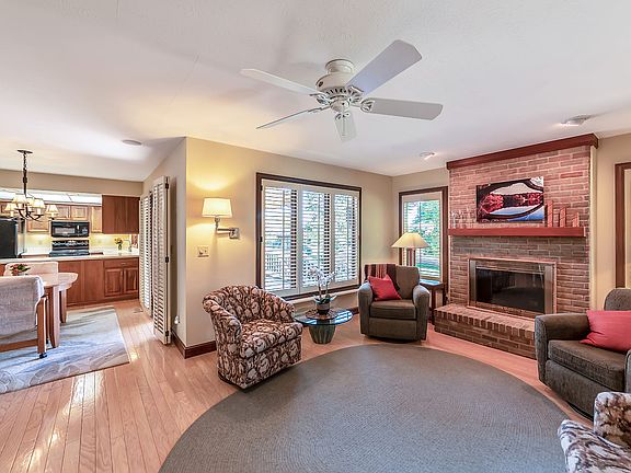 5th image of 9321 Muirkirk Dr
