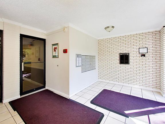 2nd image of 235 Ridge Rd APT 1F