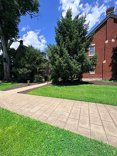 1115 Ray Ave Photo 1