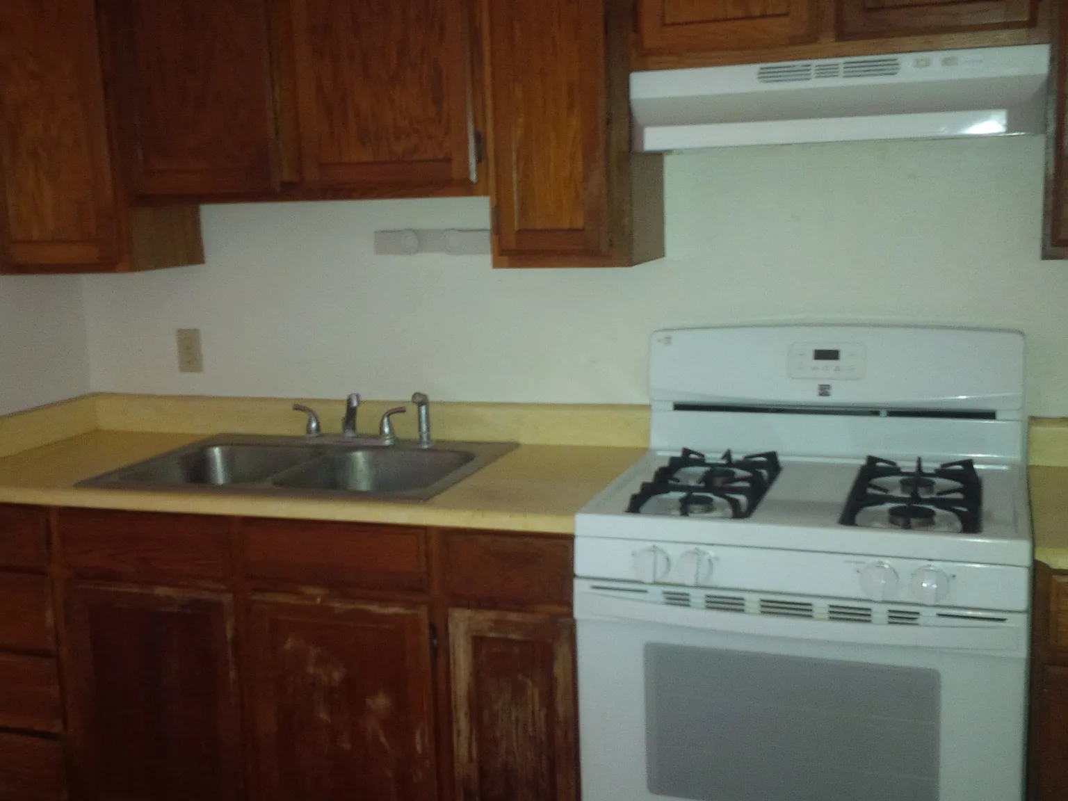 2 bed, $1,150 — Photo 1