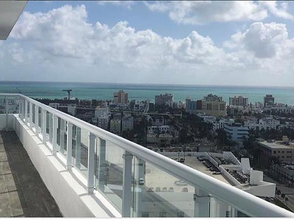 5th image of 520 West Ave APT 2201