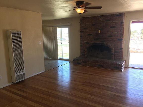2nd image of 11788 Jacaranda Ave
