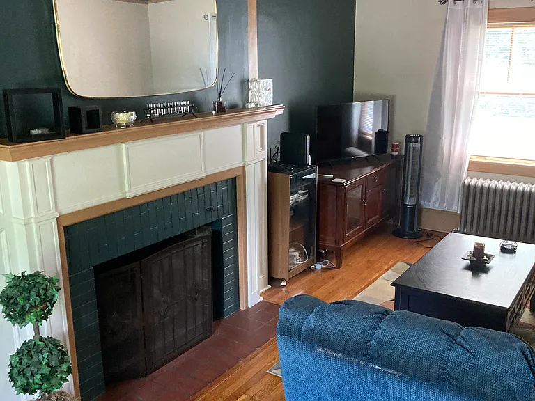 35 Indiana Ave — Photo 8