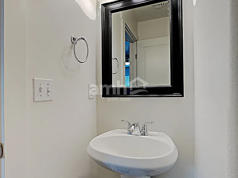 6012 S Sea Breeze Way — Photo 10