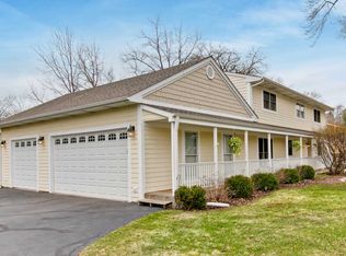 8507 Wium St, Cary, IL 60013