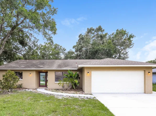2473 Guthrie Cir, Sarasota, FL 34235