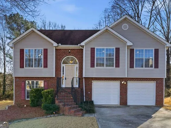 955 Sugar Meadow Dr, Sugar Hill, GA 30518