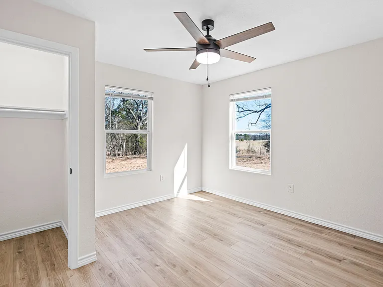 6306 FM 144 N — Photo 24