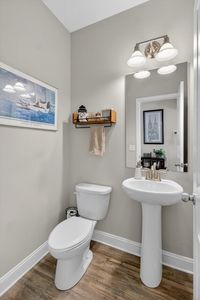 Photo 19