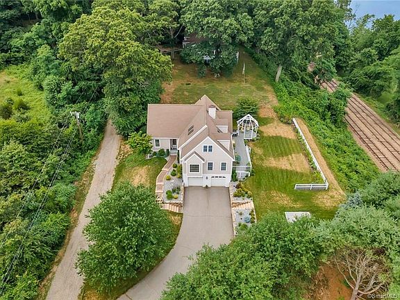 16 South Side Bluff