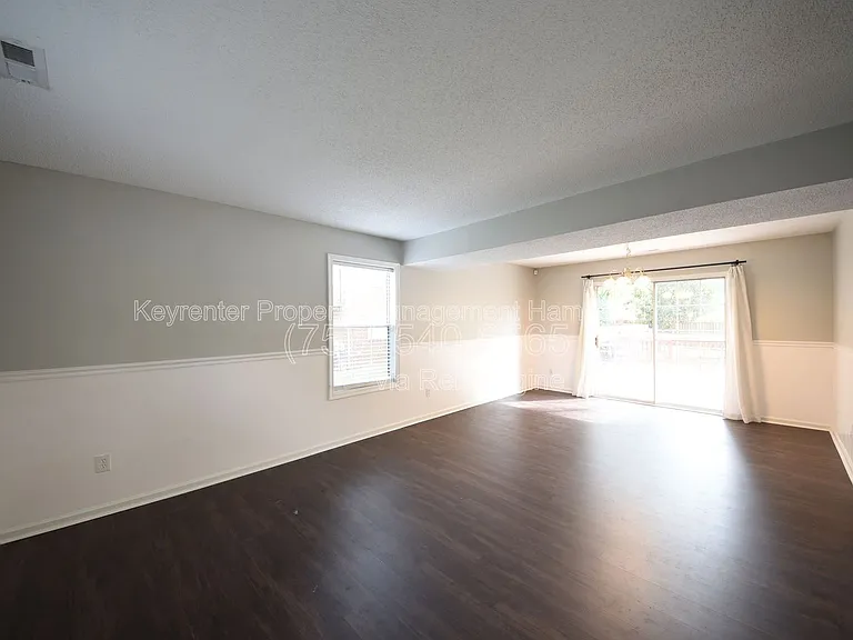 1549 River Creek Cres — Photo 5