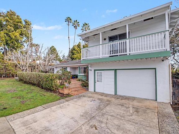 2nd image of 416 Spring St