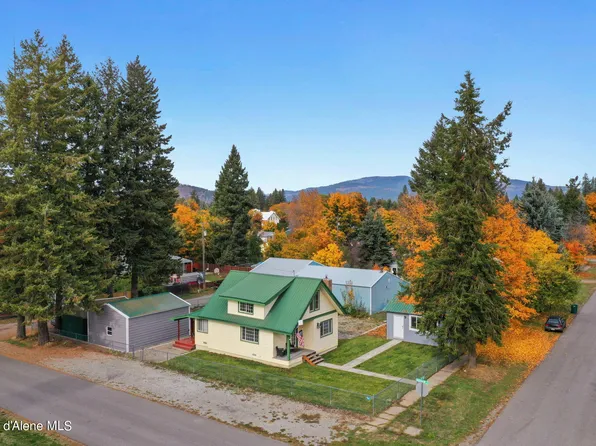 32329 N 6th Ave, Spirit Lake, ID 83869