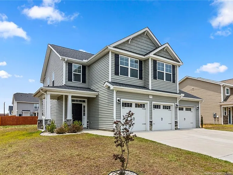 1319 Water Leaf Dr — Photo 4