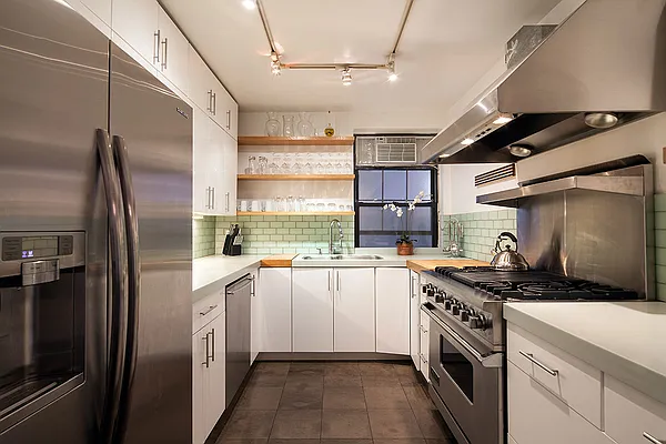 Sold by Corcoran | media 4