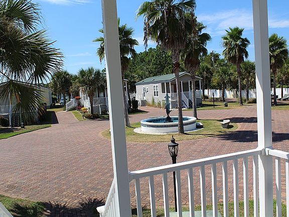Lighted Dolphin Fountain