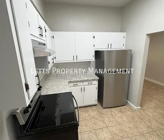 905 Wright Dr — Photo 6