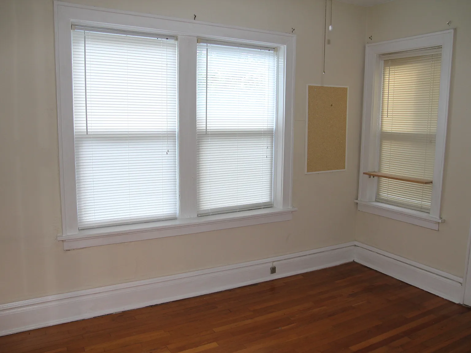 2 bed, 1300 sqft, $1,995 — Photo 4
