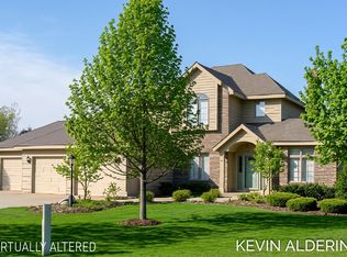 1305 Augusta Ct W, Holland, MI 49423