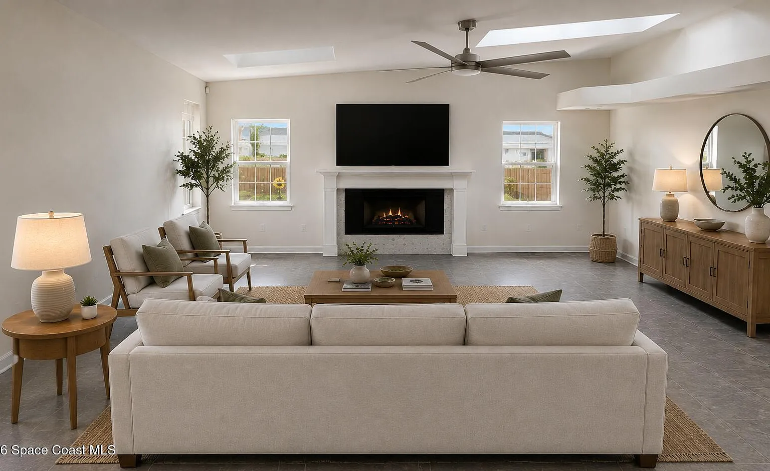 3 bed, 2.0 bath, 1570 sqft, $2,800 — Photo 2