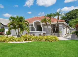 11061 Clover Leaf Cir, Boca Raton, FL 33428