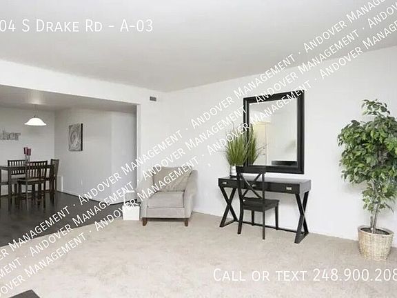 5th image of 304 S Drake Rd #A-03