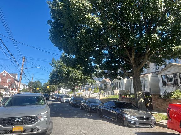 4th image of 10719 121st St