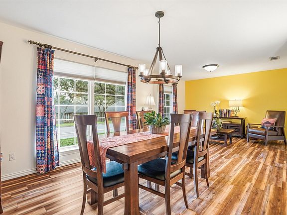 4th image of 7208 Tamarack Rd