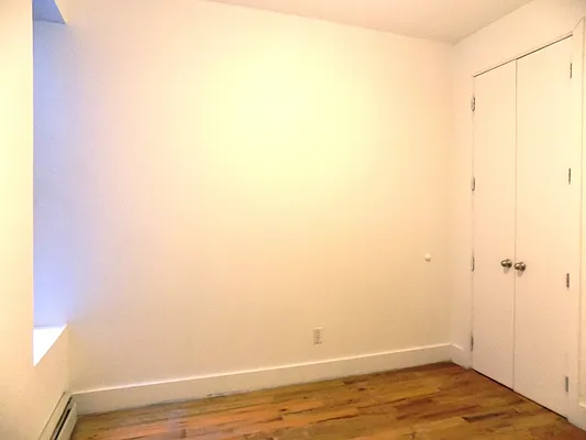 Rented by Blue Egg Realty Corp | media 43