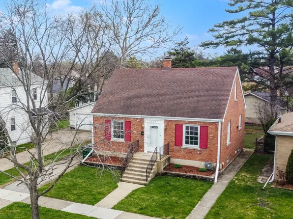 1319 Highridge Pkwy, Westchester, IL 60154