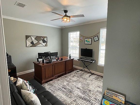 5th image of 7928 Arlie Ln
