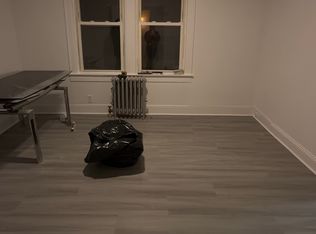 121-41 6th Ave #1F, College Pt, NY 11356