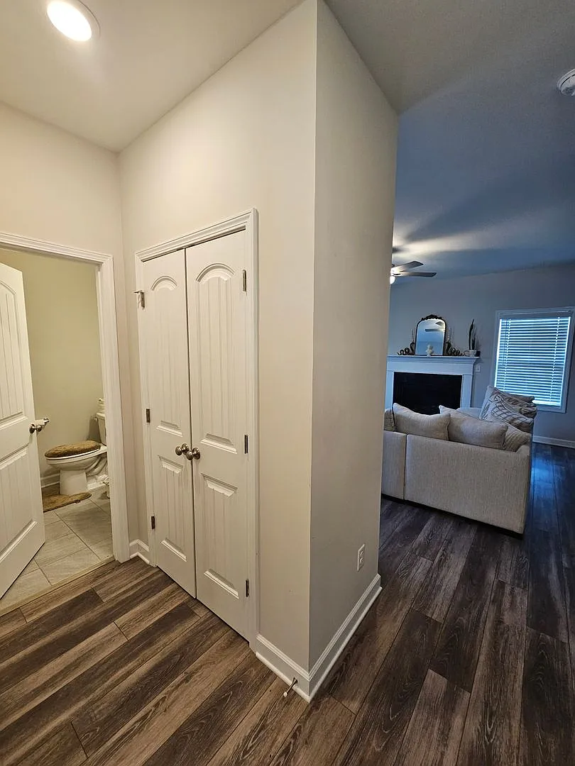 Newer Built 4 Bedroom in Harvest Meadows! — Photo 4