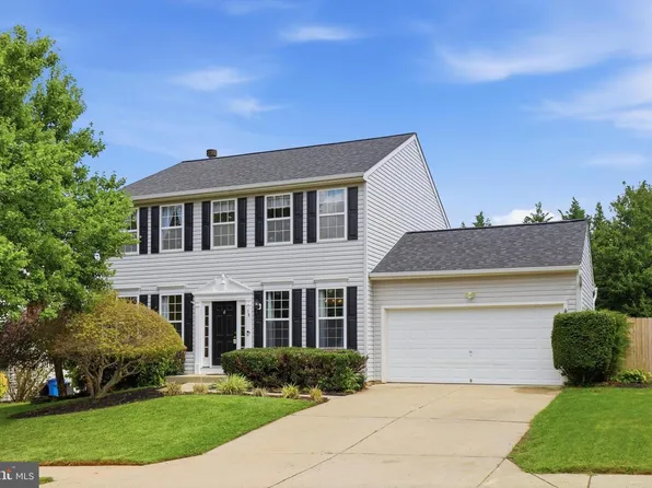 18 Bowie Mill Ave, Taneytown, MD 21787