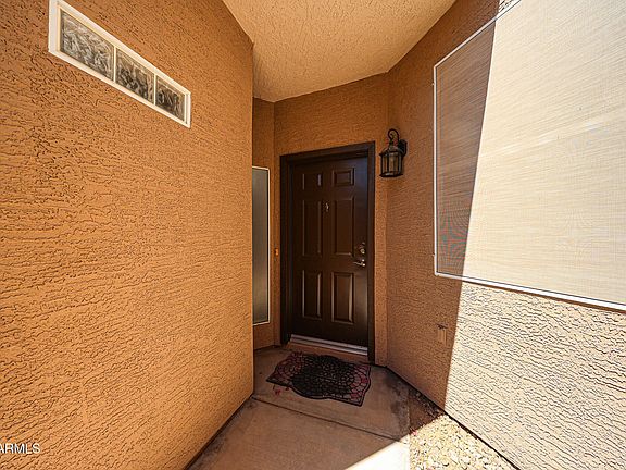 4th image of 3221 N 37th St Unit 32