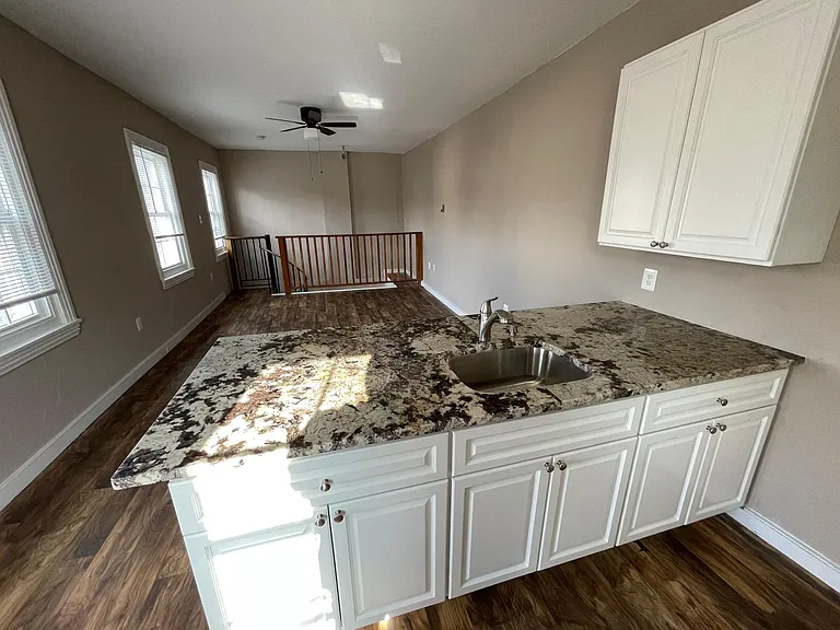 69 N Main St #8 — Photo 3