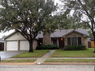 116 Amhurst St, Victoria, TX 77904