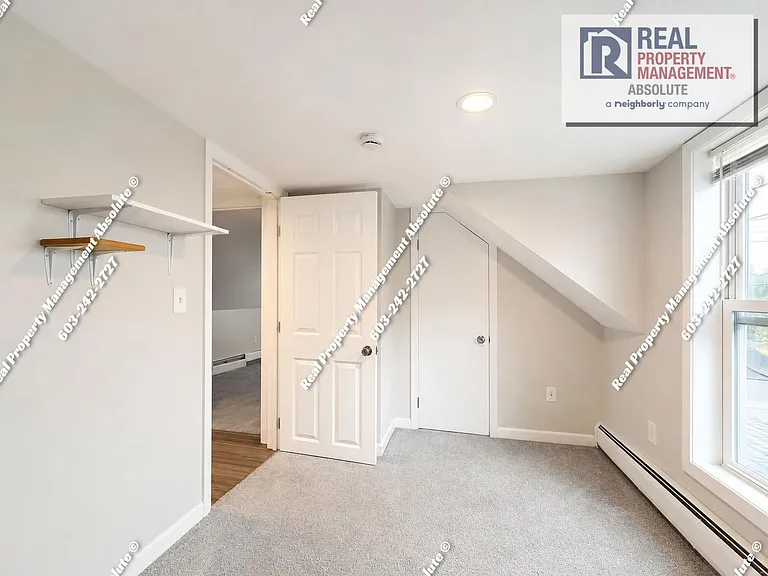 68 Lake St #2 — Photo 16