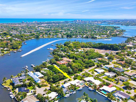 3rd image of 147 Gulfstream Drive