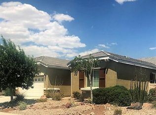 10411 Wilmington Ln, Apple Valley, CA 92308