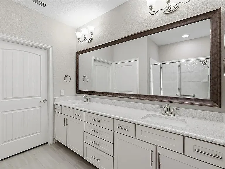 1678 Bentwater Ln — Photo 11