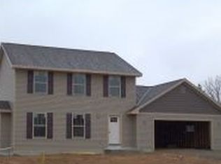 2044 Bracton Ct, Green Bay, WI 54313