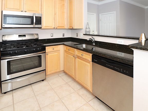 2nd image of 9480 Virginia Center Blvd Unit 333