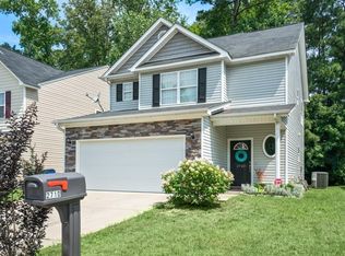 2710 Erinridge Rd, Raleigh, NC 27610