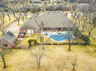 9607 Divot Dr, Granbury, TX 76049
