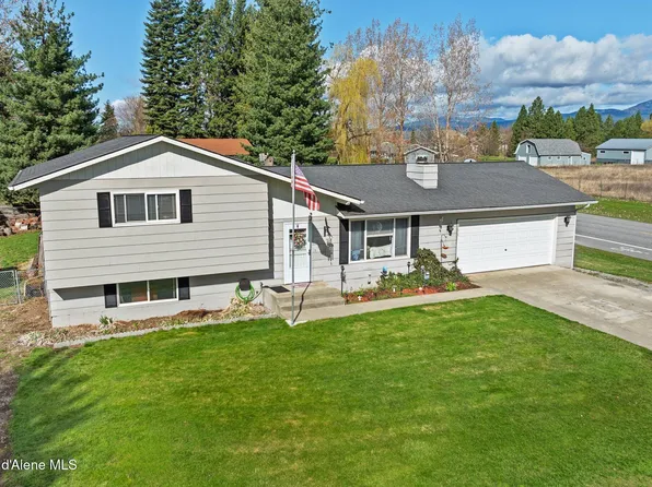 8875 N Chateaux Dr, Hayden Lake, ID 83835